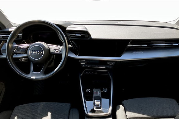 Audi A3 4 of 9