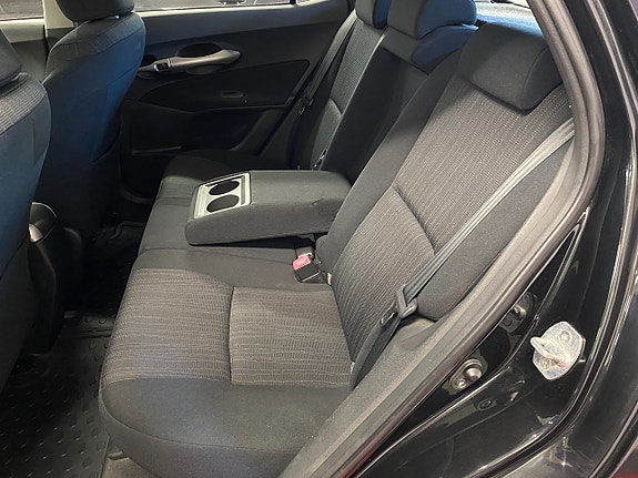 Toyota Auris 13 of 20
