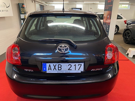 Toyota Auris 5 of 20