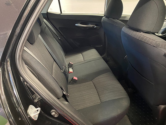 Toyota Auris 14 of 20