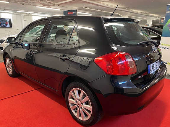 Toyota Auris 4 of 20