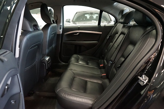 Volvo S80 10 of 14