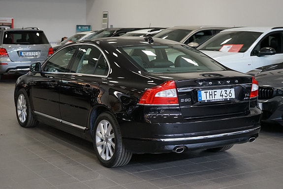 Volvo S80 4 of 14