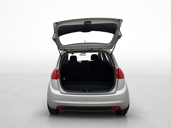 Kia Venga 22 of 26