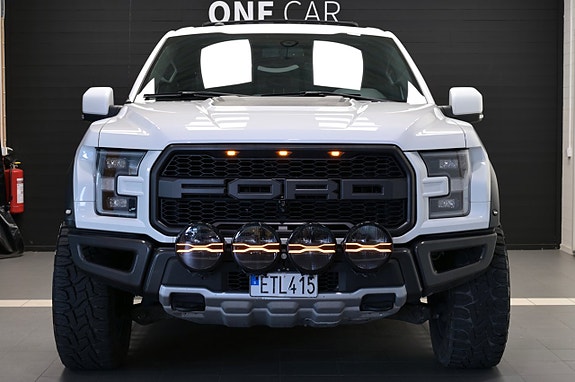 Ford F-150 2 of 27