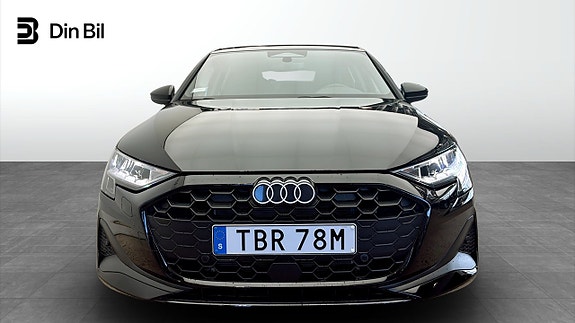 Audi A3 4 of 13