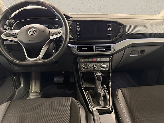 Volkswagen T-Cross 5 of 8