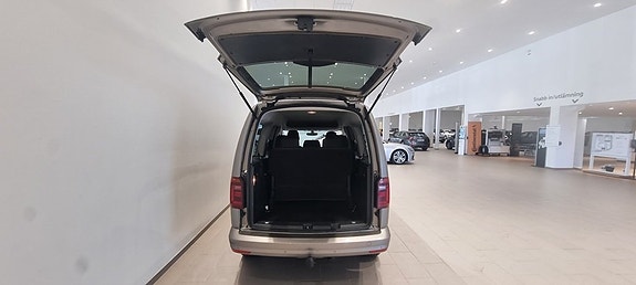 Volkswagen Caddy Maxi 7 of 11