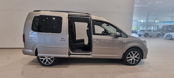 Volkswagen Caddy Maxi 3 of 11