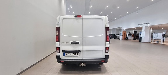 Renault Trafic 6 of 11