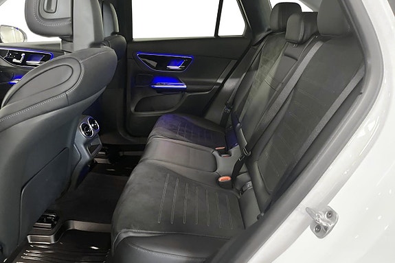 Mercedes-Benz GLC300 e 10 of 18
