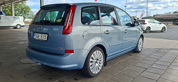 Ford C-Max 6 of 13