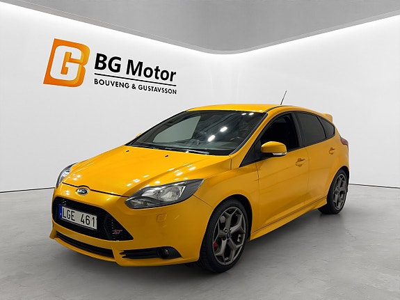 Ford Focus 8 of 17