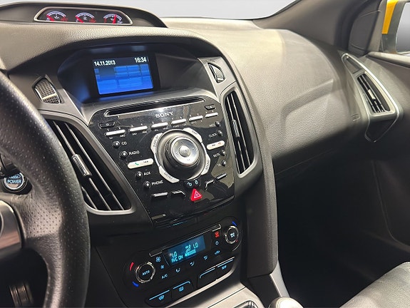 Ford Focus 15 of 17