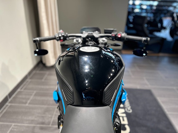 BMW S1000R/NU: 199.99kr! / Serviceavtal/ Leovince Slip-on/Tail-tidy 16 of 24