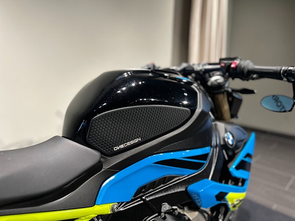 BMW S1000R/NU: 199.99kr! / Serviceavtal/ Leovince Slip-on/Tail-tidy 15 of 24