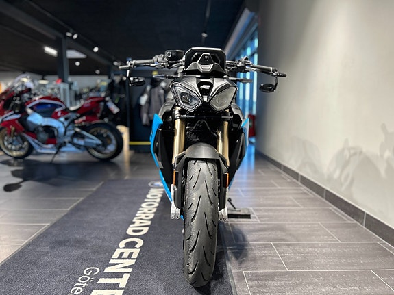 BMW S1000R/NU: 199.99kr! / Serviceavtal/ Leovince Slip-on/Tail-tidy 4 of 24