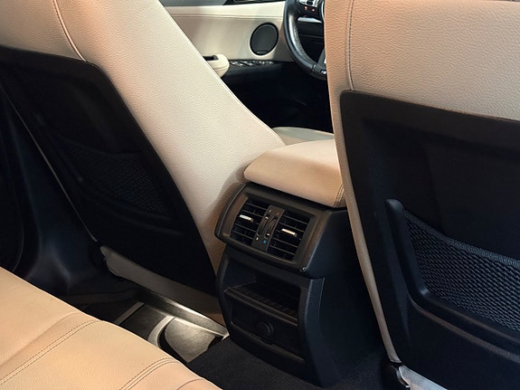 BMW X4 28 of 30