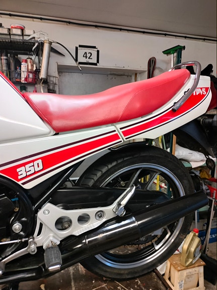Yamaha RD 350 F 10 of 25