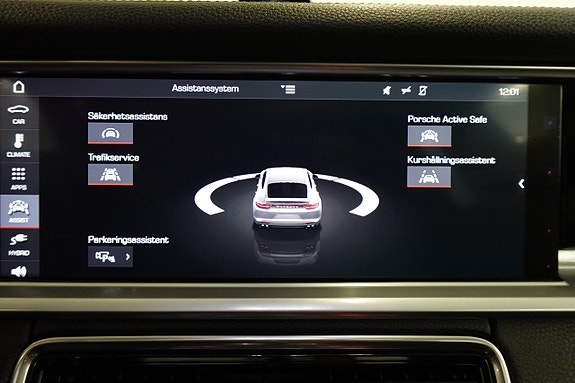 Porsche Panamera 4 20 of 30