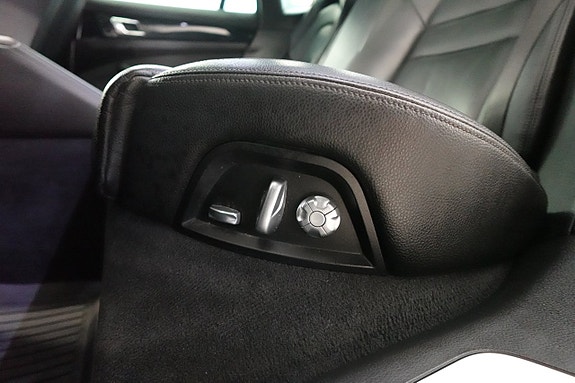 Porsche Panamera 4 6 of 30