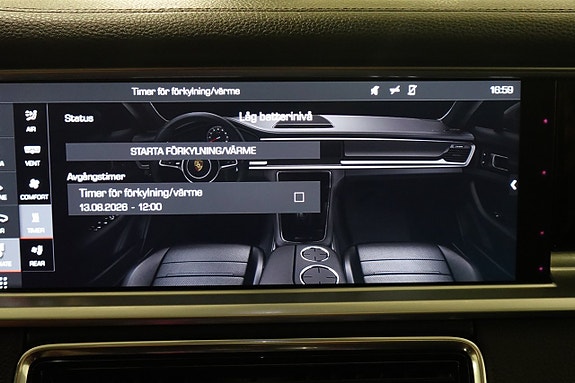 Porsche Panamera 4 17 of 30