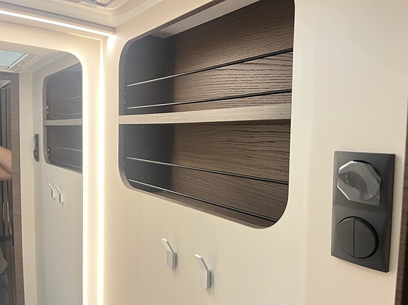 Adria CORAL SUPREME 670 SL (2027 PÅ PLATS+ALDE Diesel+Aut 180hk+Full LED) 23 of 29
