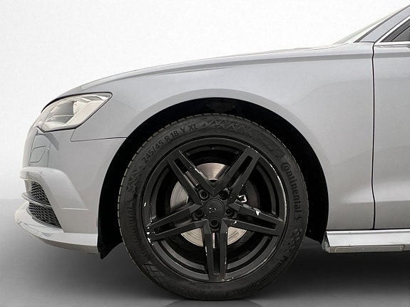 Audi A6 28 of 30