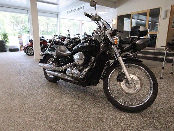 Honda Shadow VT750DC Låga mil