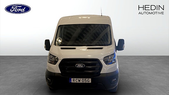 Ford Transit 8 of 9