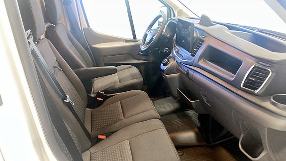 Ford Transit 3 of 9