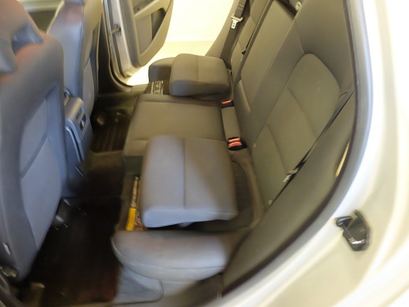 Volvo V70 8 of 9