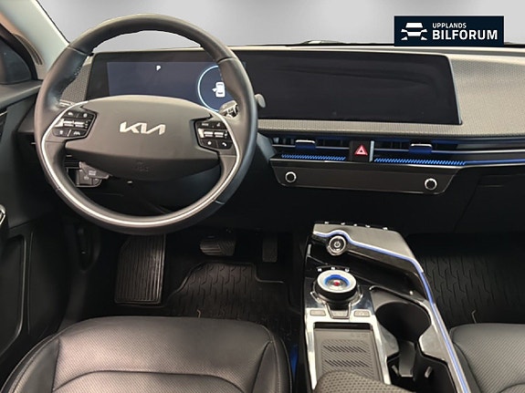Kia EV6 7 of 16