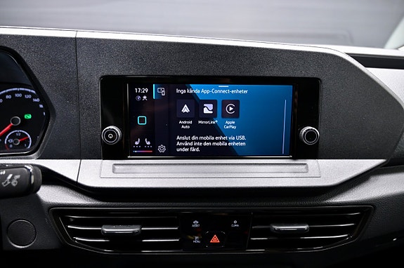 Volkswagen Caddy Maxi 13 of 15