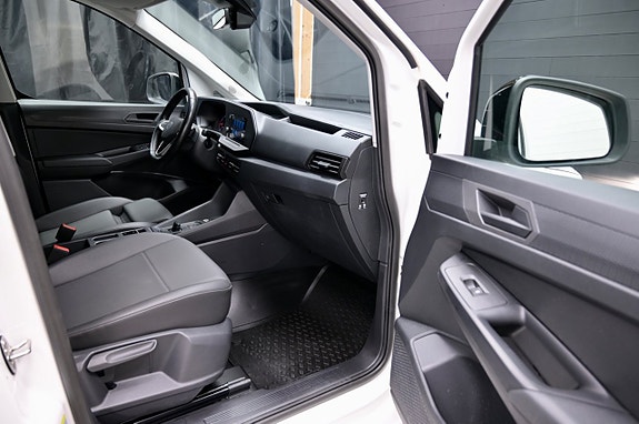 Volkswagen Caddy Maxi 9 of 15
