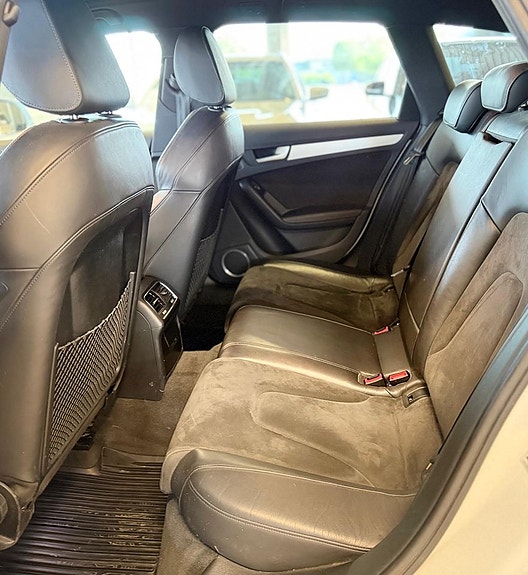 Audi A4 allroad 16 of 17