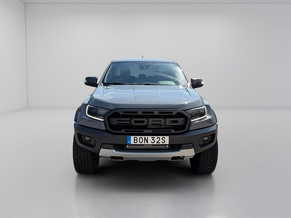 Ford Ranger Raptor 2 of 19