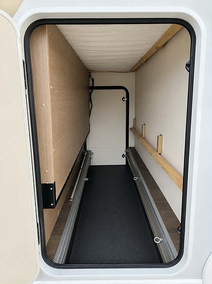 Fiat Carado A361, Våningssäng, Nybes, Reggad för 6. 17 of 19