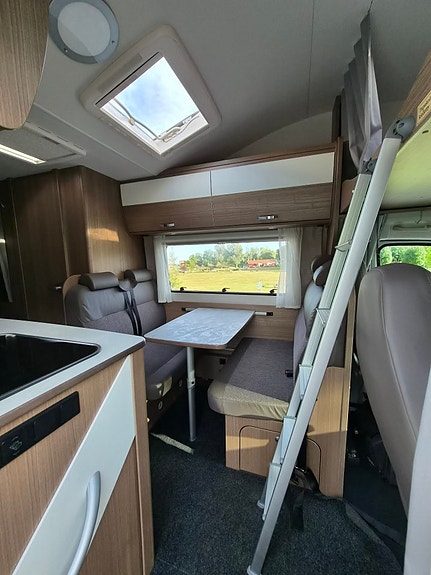 Fiat Carado A361, Våningssäng, Nybes, Reggad för 6. 7 of 19