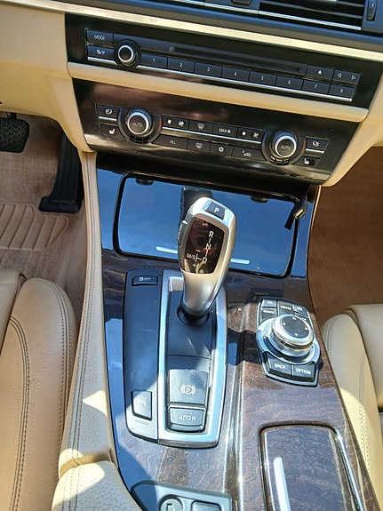 BMW 523i 18 of 20