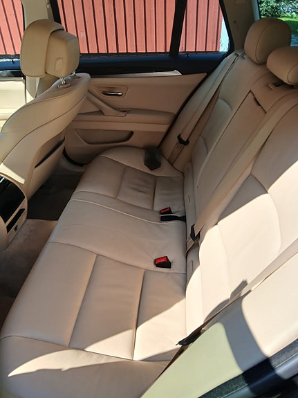 BMW 523i 16 of 20