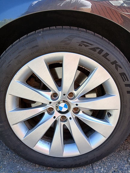 BMW 523i 9 of 20