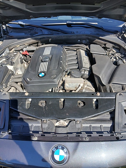 BMW 523i 8 of 20