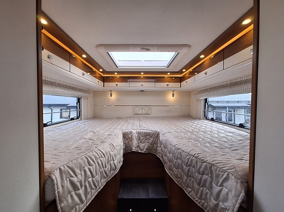 Dethleffs Premium XLi 7850-2 EB Långbädd, Automat, Solcell, AC 13 of 20