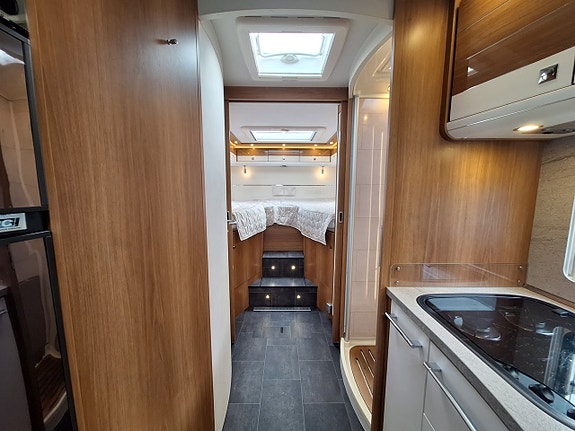 Dethleffs Premium XLi 7850-2 EB Långbädd, Automat, Solcell, AC 12 of 20