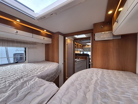 Dethleffs Premium XLi 7850-2 EB Långbädd, Automat, Solcell, AC 14 of 20