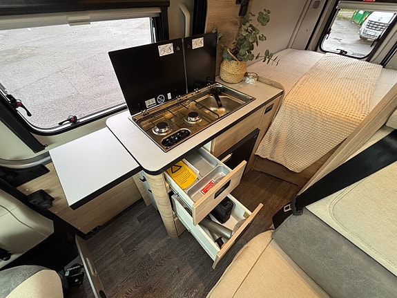 Weinsberg CaraBus EDITION [FIRE] 540 MQ - Dubbelsäng - Liten och smidig - Automat - 16 of 23