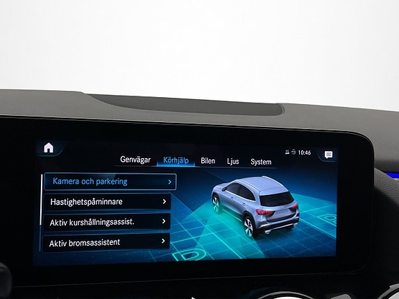 Mercedes-Benz GLA220 d 18 of 30
