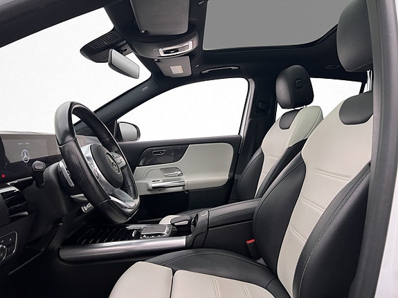Mercedes-Benz GLA220 d 10 of 30