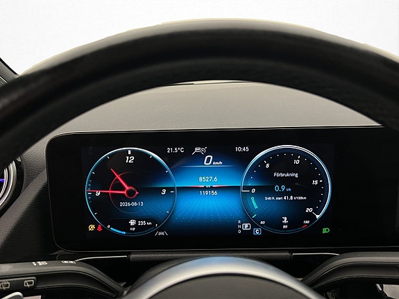 Mercedes-Benz GLA220 d 15 of 30